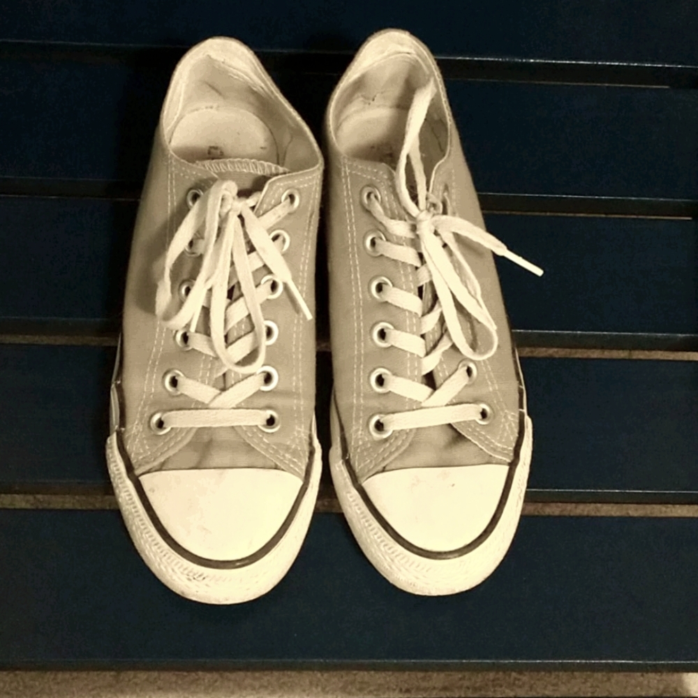 Gray Converse
